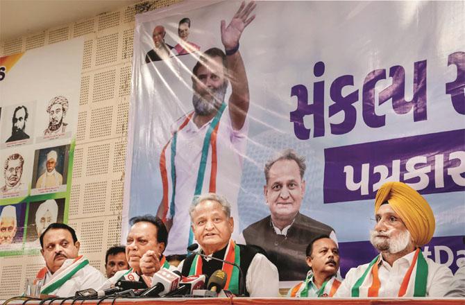 ملک کے ۳۵؍ شہروں میں کانگریس کی ۳۵؍ پریس کانفرنس 
